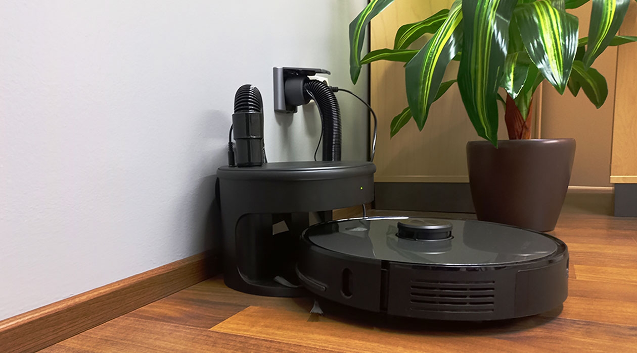 Roboter mit Absaugstation